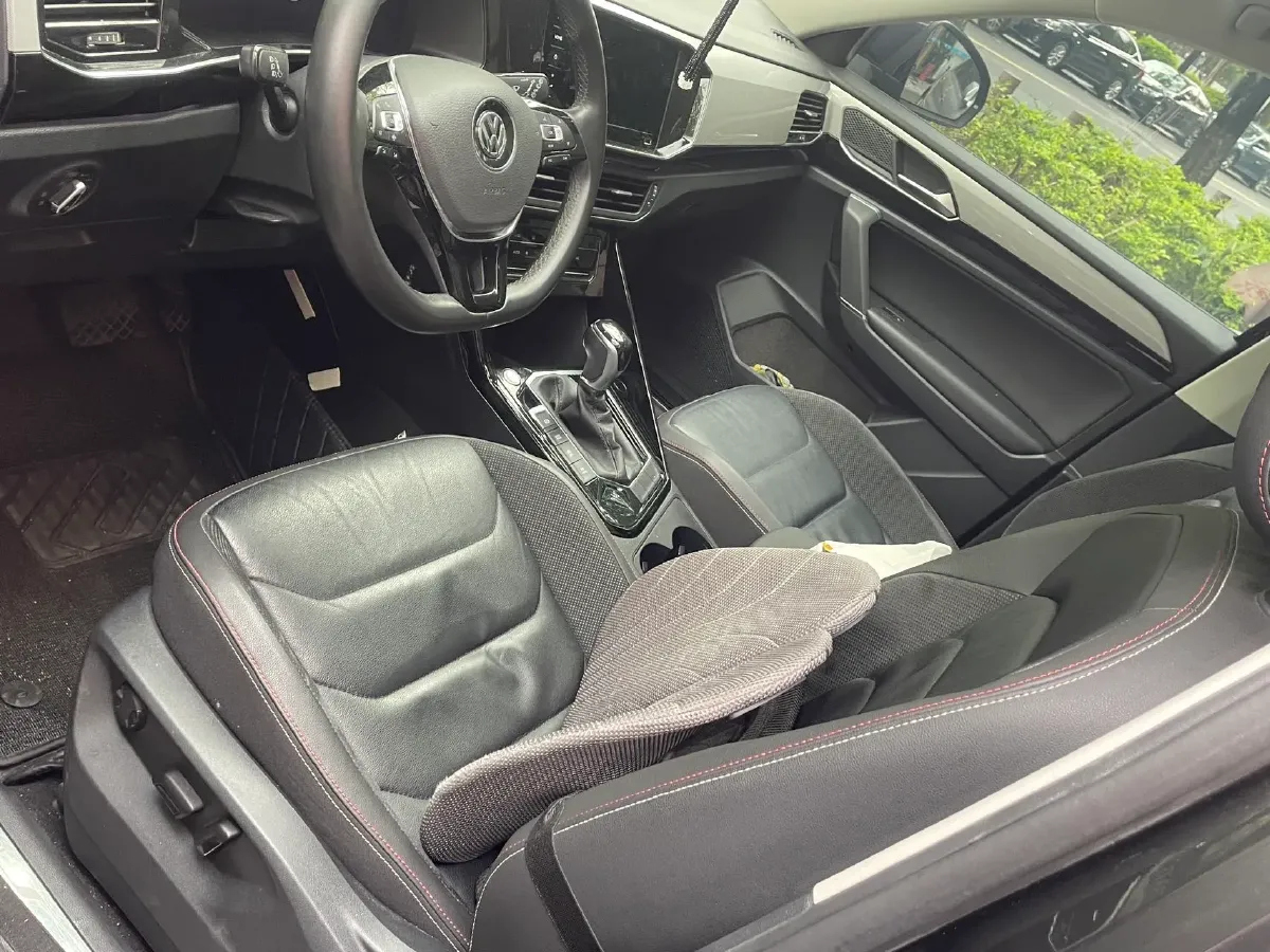 2020 Volkswagen Tayron 2.0T 186HP L4 7DCT,autocango,china used car exporter,china ev exporter,chinese used car exporter,chinese used ev exporter