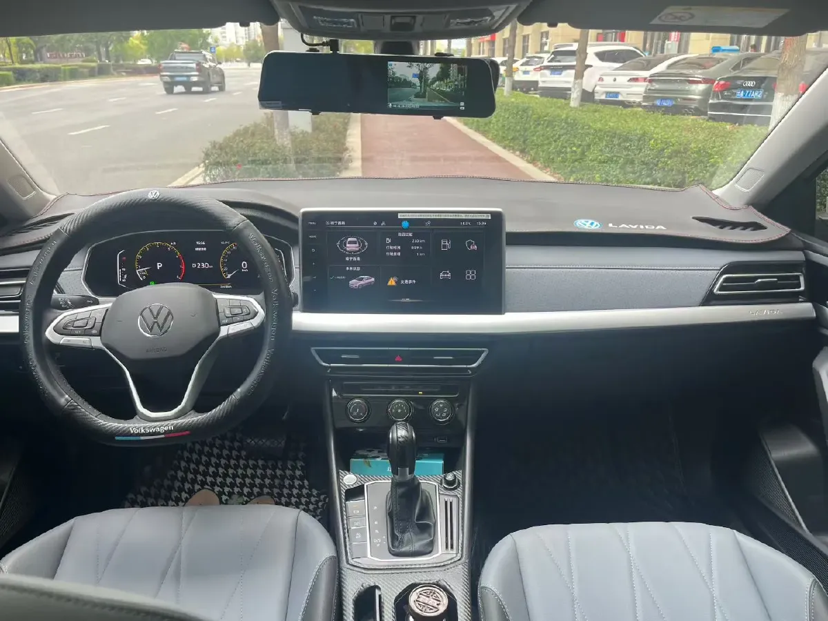 2023 Volkswagen Lavida 1.5L 113HP L4 6AT,autocango,china used car exporter,china ev exporter,chinese used car exporter,chinese used ev exporter