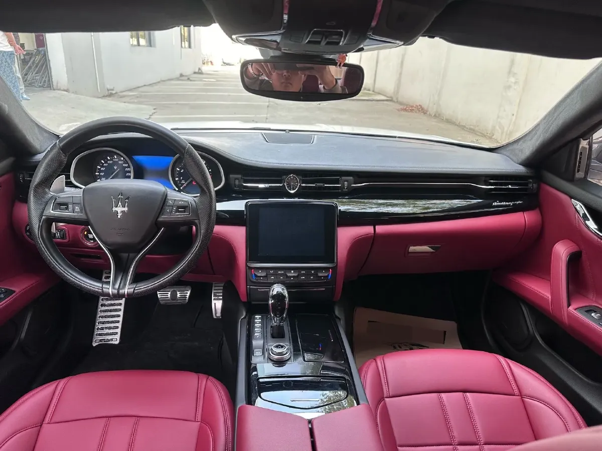 2018 Maserati Quattroporte 3.0T 350HP V6 8AT,autocango,china used car exporter,china ev exporter,chinese used car exporter,chinese used ev exporter