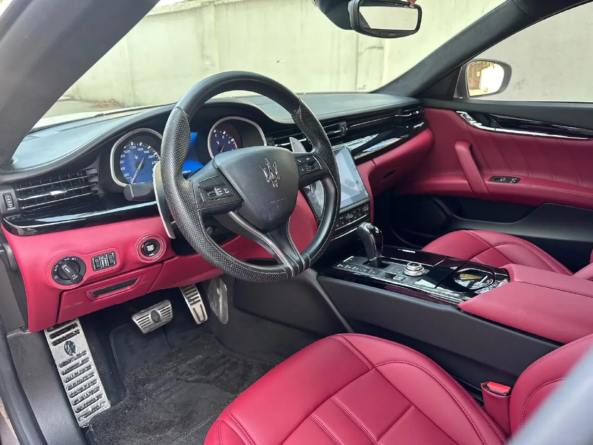 2018 Maserati Quattroporte 3.0T 350HP V6 8AT,autocango,china used car exporter,china ev exporter,chinese used car exporter,chinese used ev exporter