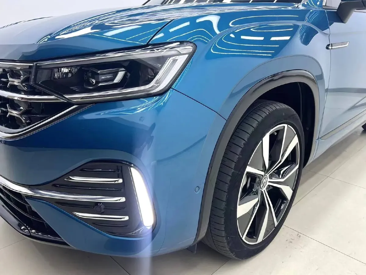 2023 Volkswagen Tayron 2.0T 220HP L4 7DCT,autocango,china used car exporter,china ev exporter,chinese used car exporter,chinese used ev exporter