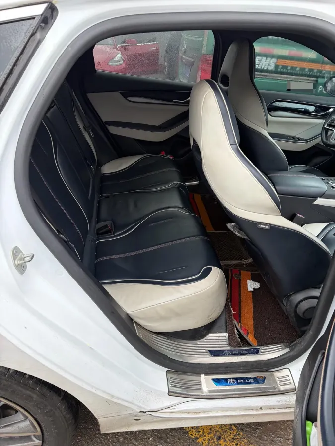 2021 MAXUS G50 1.5T 169HP L4 7DCT,autocango,china used car exporter,china ev exporter,chinese used car exporter,chinese used ev exporter