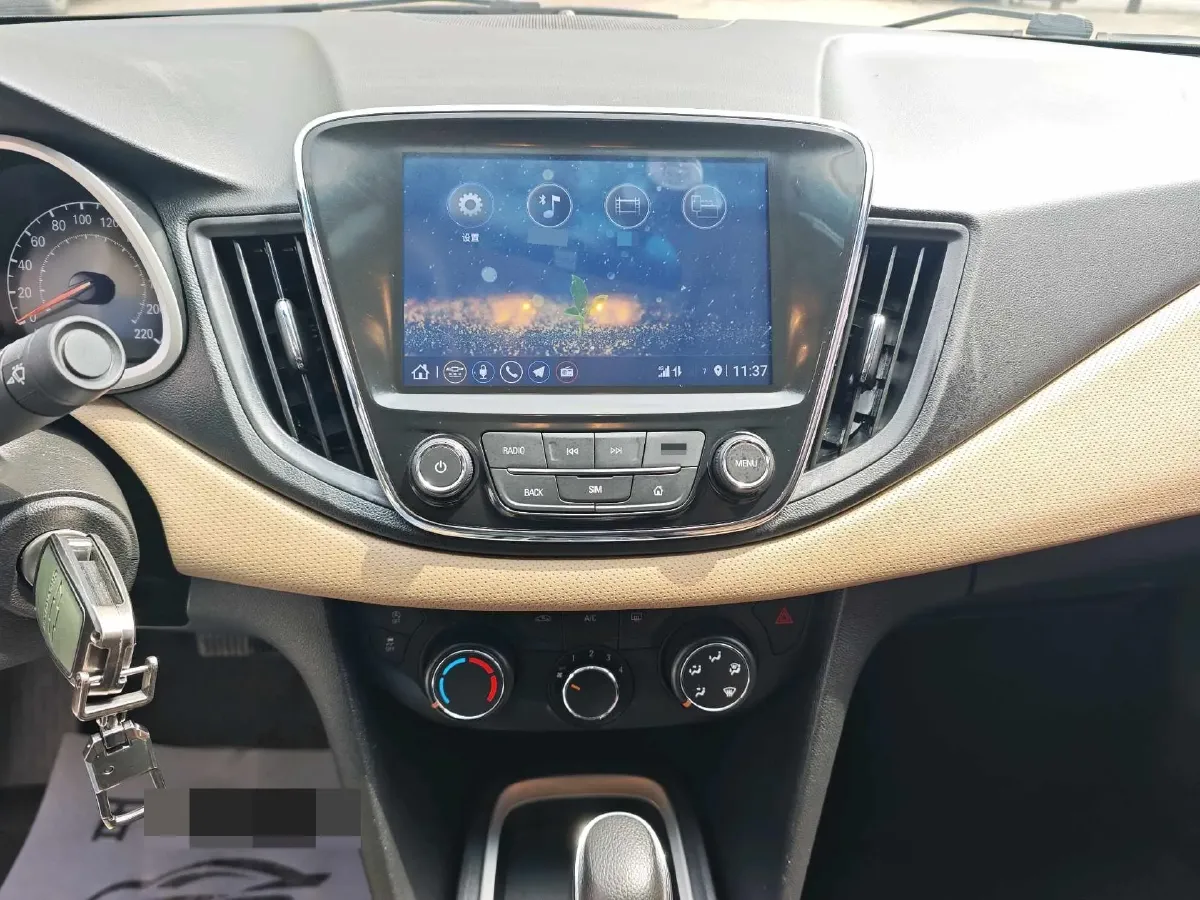 2022 Chevrolet Monza 1.5L 113HP L4 6AT,autocango,china used car exporter,china ev exporter,chinese used car exporter,chinese used ev exporter