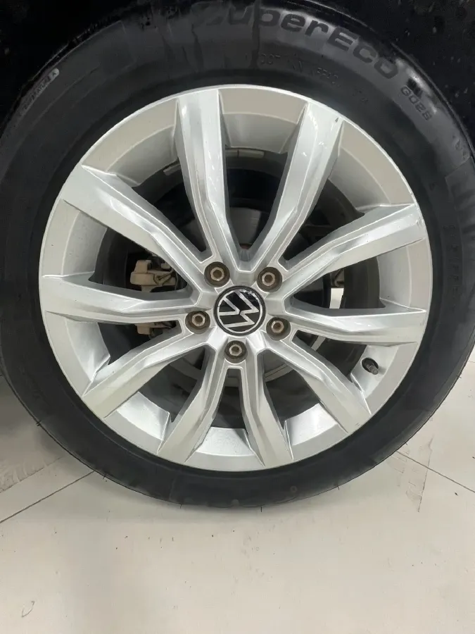 2022 Volkswagen T-Roc 1.4T 150HP L4 7DCT,autocango,china used car exporter,china ev exporter,chinese used car exporter,chinese used ev exporter