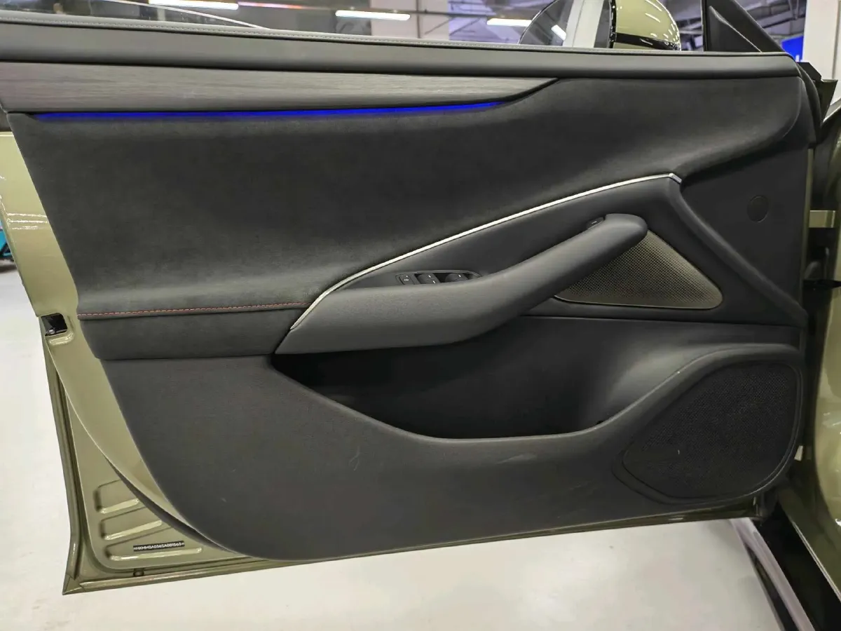 2024 MI SU7 BEV 101KWH,autocango,china used car exporter,china ev exporter,chinese used car exporter,chinese used ev exporter