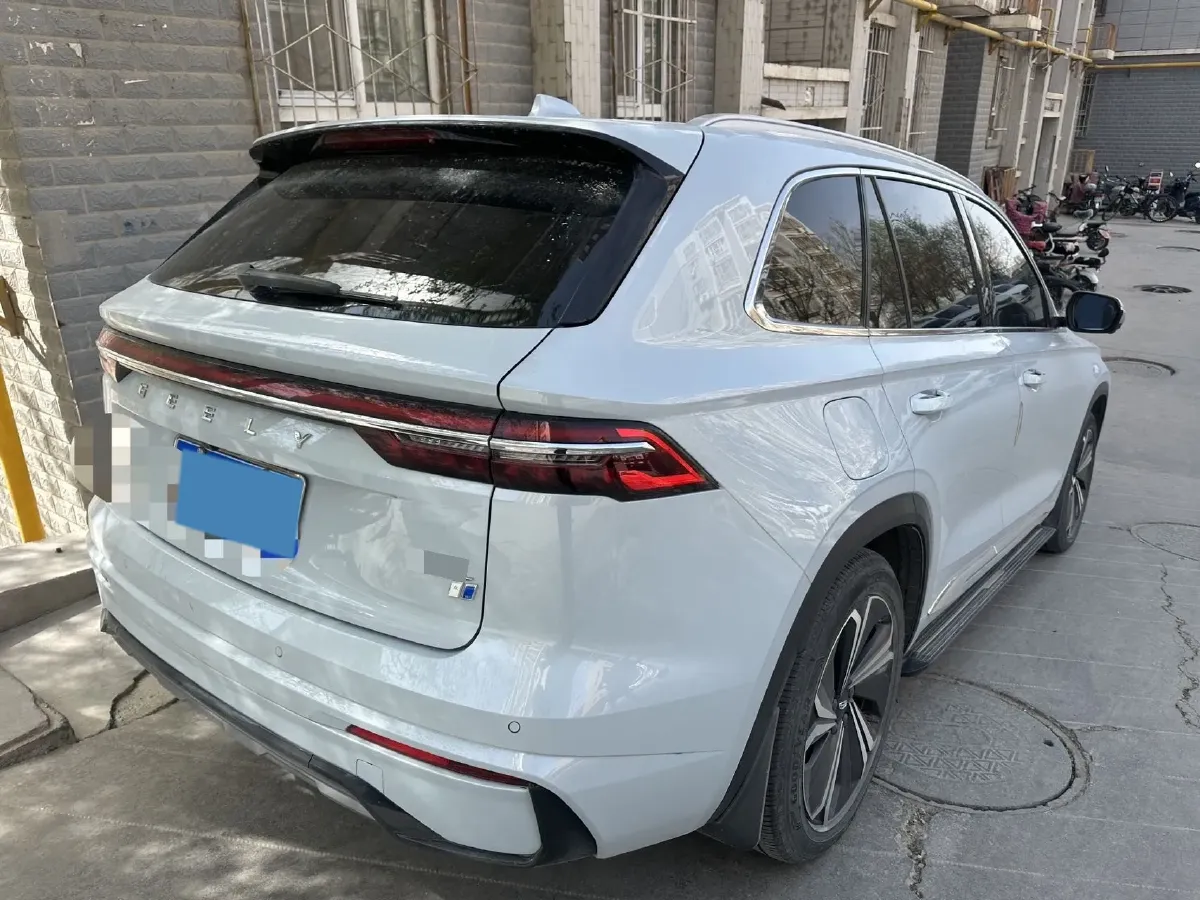 2022 Citroen C5 X 1.6T 175HP L4 8AT,autocango,china used car exporter,china ev exporter,chinese used car exporter,chinese used ev exporter