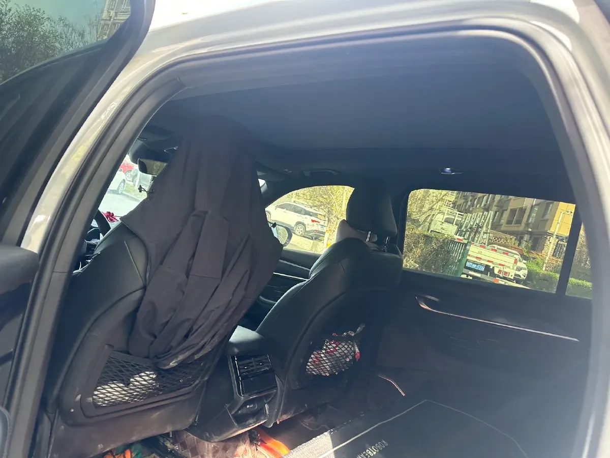 2022 Citroen C5 X 1.6T 175HP L4 8AT,autocango,china used car exporter,china ev exporter,chinese used car exporter,chinese used ev exporter