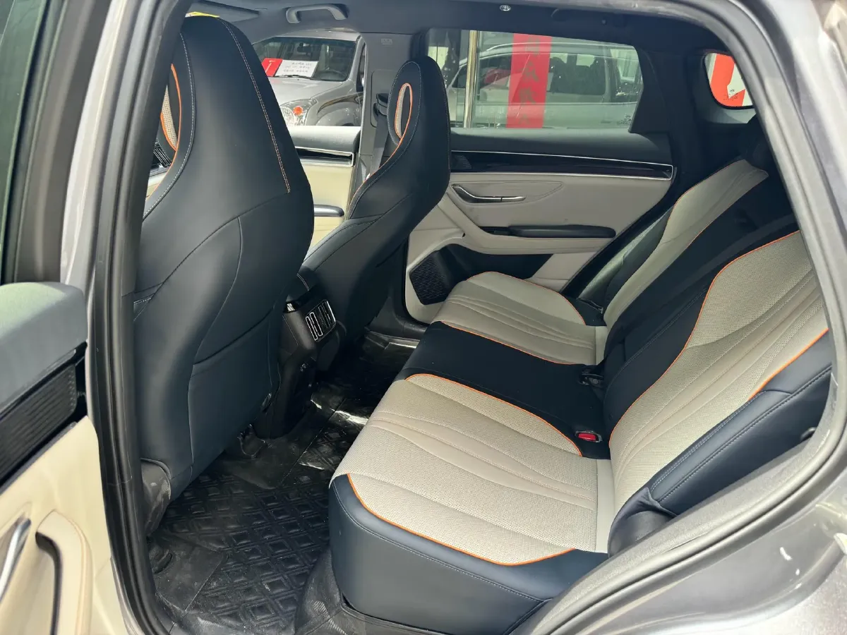 2022 Hyundai Tucson 2.0L 150HP L4 6AT Hybrid,autocango,china used car exporter,china ev exporter,chinese used car exporter,chinese used ev exporter