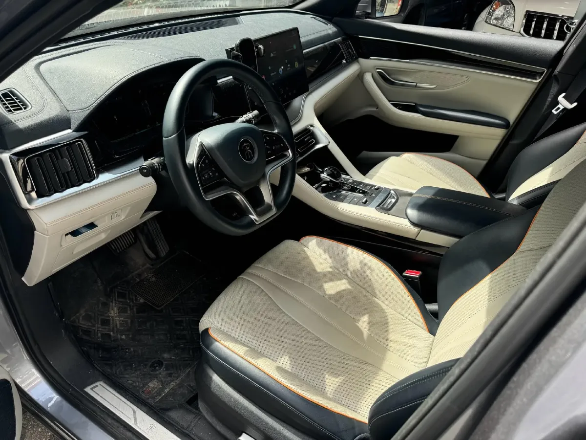 2022 Hyundai Tucson 2.0L 150HP L4 6AT Hybrid,autocango,china used car exporter,china ev exporter,chinese used car exporter,chinese used ev exporter