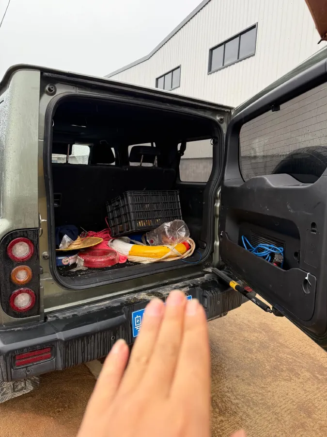 2024 212 212 T01 2.0T 252HP L4 8AT,autocango,china used car exporter,china ev exporter,chinese used car exporter,chinese used ev exporter