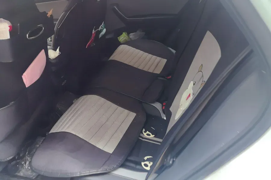 2023 Volkswagen T-Roc 1.5T 160HP L4 7DCT,autocango,china used car exporter,china ev exporter,chinese used car exporter,chinese used ev exporter