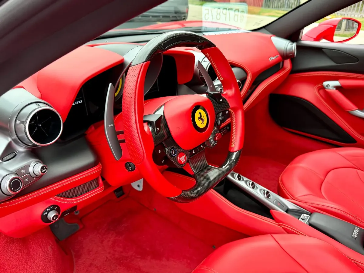 2019 Aston Martin DB11 5.2T 639HP V12 8AT,autocango,china used car exporter,china ev exporter,chinese used car exporter,chinese used ev exporter