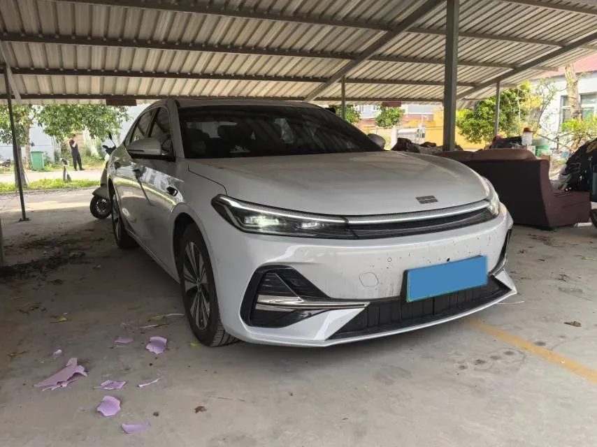 2025 Geely Galaxy A7 1.5L 112HP L4 1DHT PHEV,autocango,china used car exporter,china ev exporter,chinese used car exporter,chinese used ev exporter