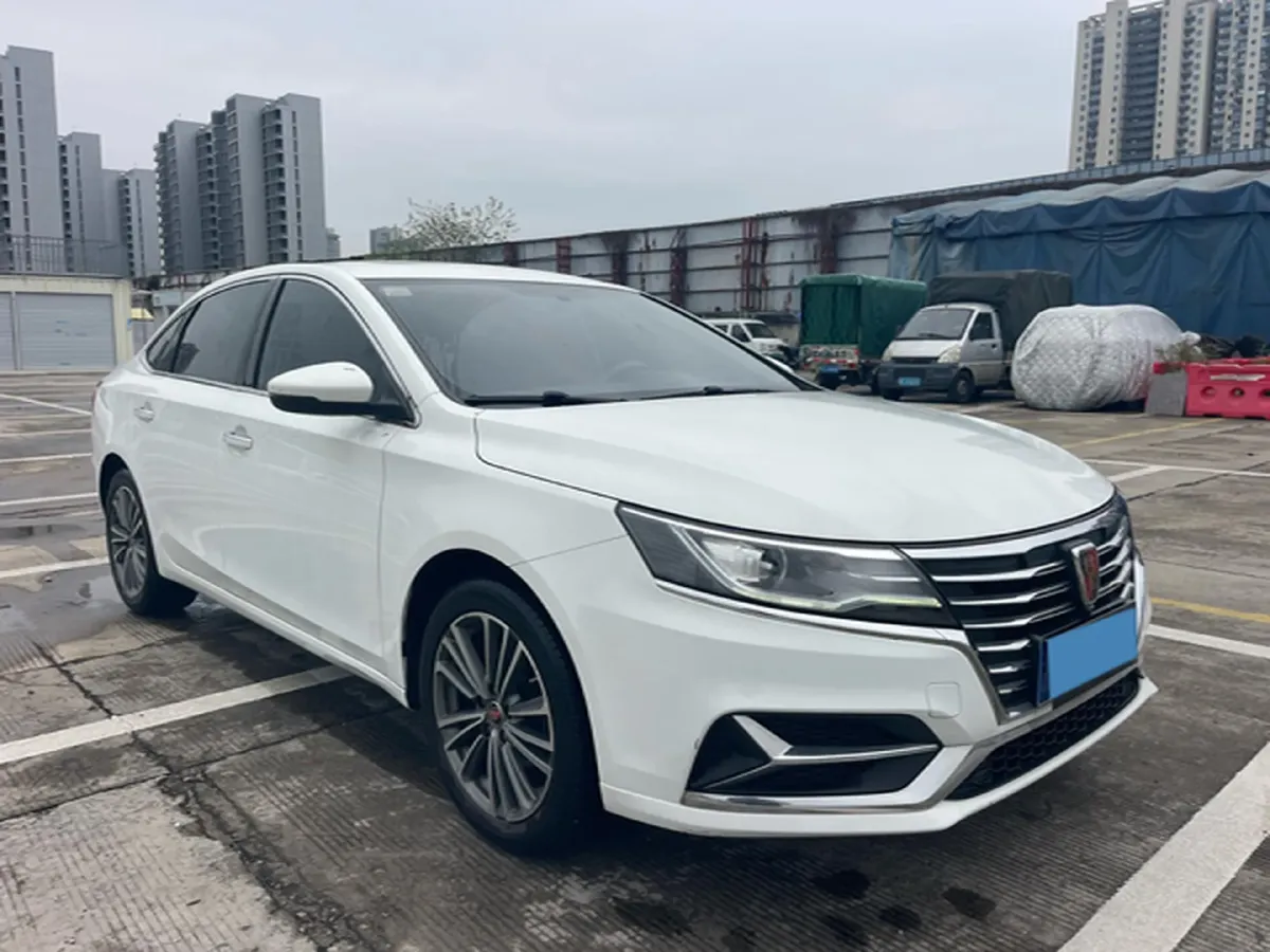 2020 Roewe i6 1.6L 125HP L4 5MT,autocango,china used car exporter,china ev exporter,chinese used car exporter,chinese used ev exporter