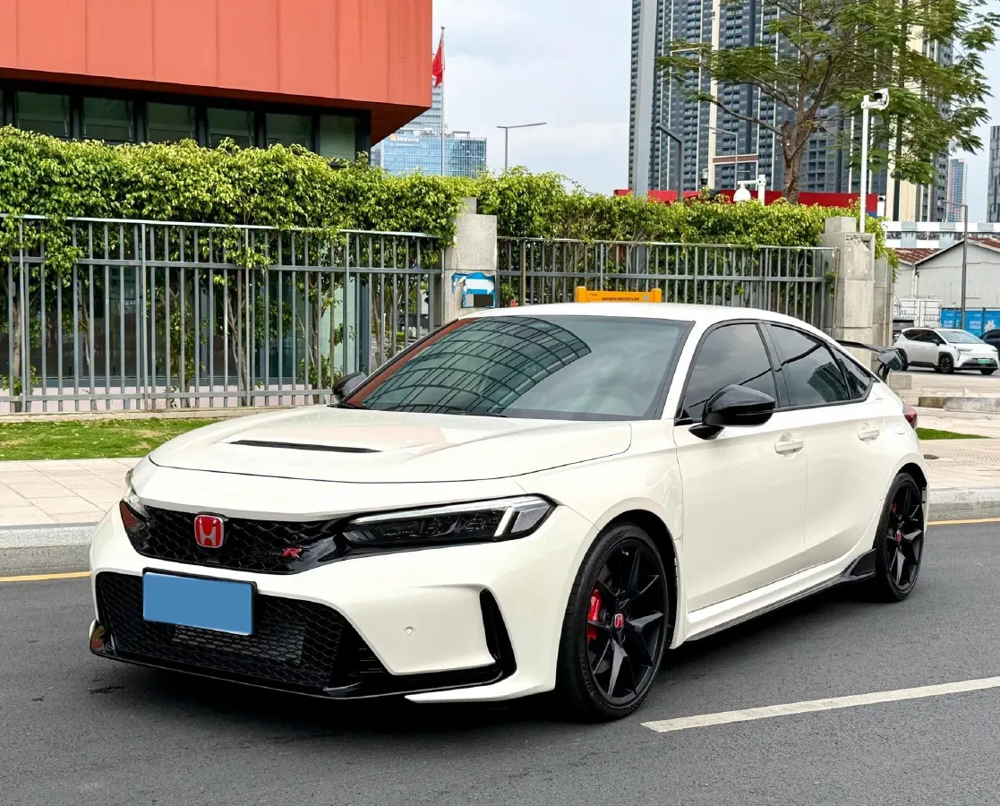 2023 Honda Civic 2.0T 300HP L4 6MT,autocango,china used car exporter,china ev exporter,chinese used car exporter,chinese used ev exporter