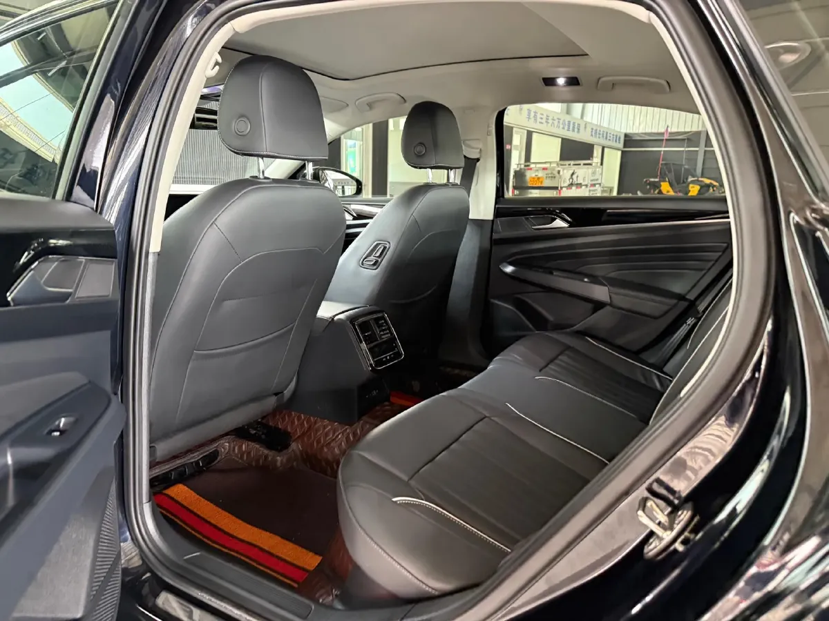 2022 Skoda Kodiak GT 2.0T 186HP L4 7DCT,autocango,china used car exporter,china ev exporter,chinese used car exporter,chinese used ev exporter