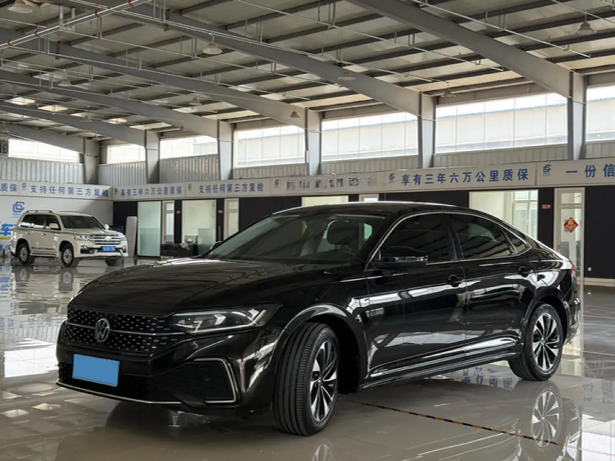 2022 Skoda Kodiak GT 2.0T 186HP L4 7DCT,autocango,china used car exporter,china ev exporter,chinese used car exporter,chinese used ev exporter