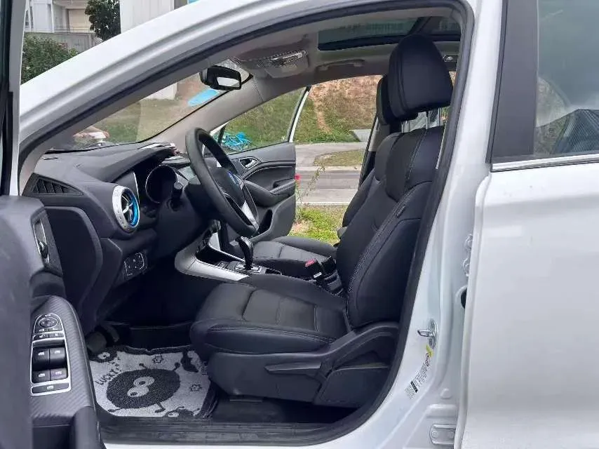 2018 BYD Yuan BEV 43.2KWH,autocango,china used car exporter,china ev exporter,chinese used car exporter,chinese used ev exporter