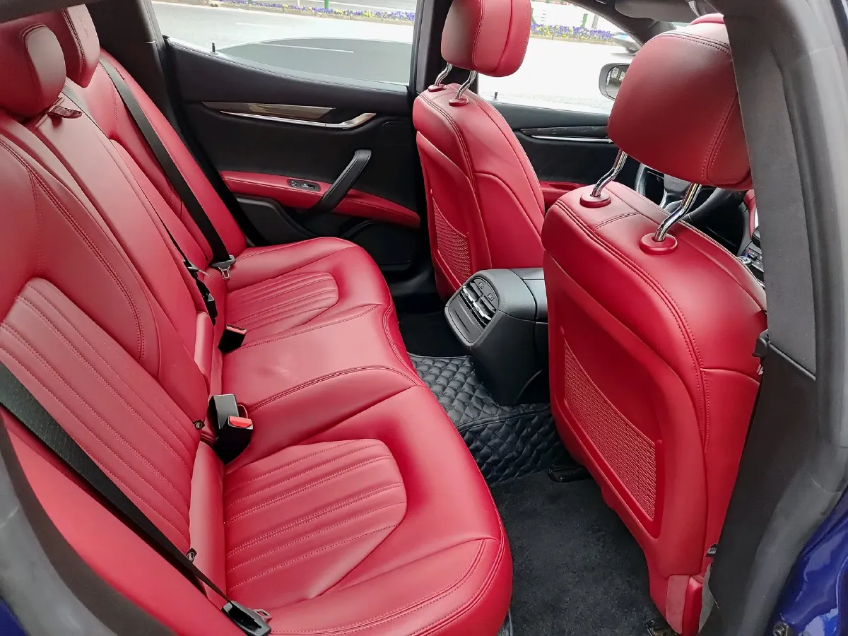 2019 Maserati Ghibli 3.0T 350HP V6 8AT,autocango,china used car exporter,china ev exporter,chinese used car exporter,chinese used ev exporter