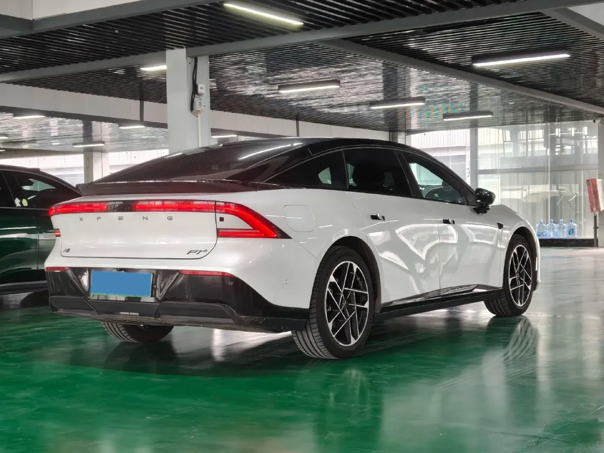 2024 Xpeng P7+ BEV 60.7KWH,autocango,china used car exporter,china ev exporter,chinese used car exporter,chinese used ev exporter