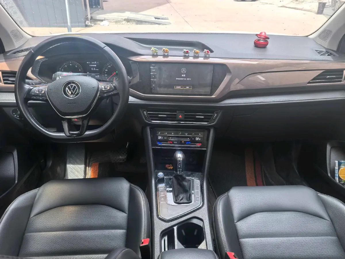 2021 Volkswagen Tharu 1.4T 150HP L4 7DCT,autocango,china used car exporter,china ev exporter,chinese used car exporter,chinese used ev exporter