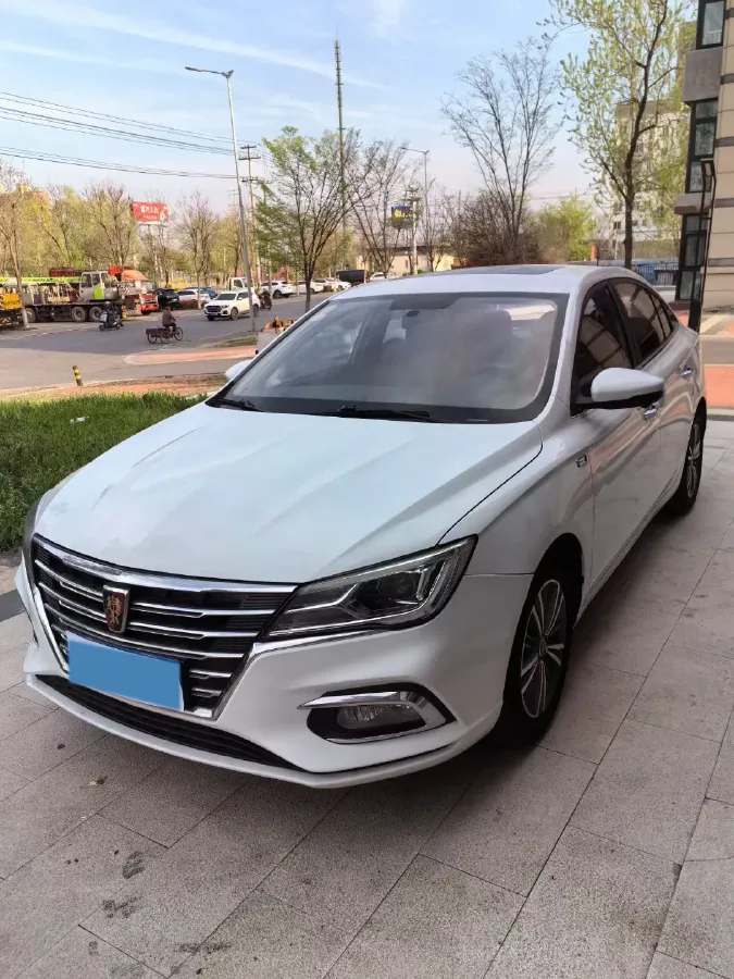 2019 Roewe i5 1.5L 120HP L4 CVT,autocango,china used car exporter,china ev exporter,chinese used car exporter,chinese used ev exporter
