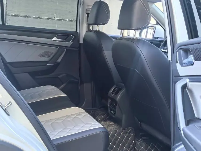 2025 Volkswagen Tayron 1.5T 160HP L4 7DCT,autocango,china used car exporter,china ev exporter,chinese used car exporter,chinese used ev exporter