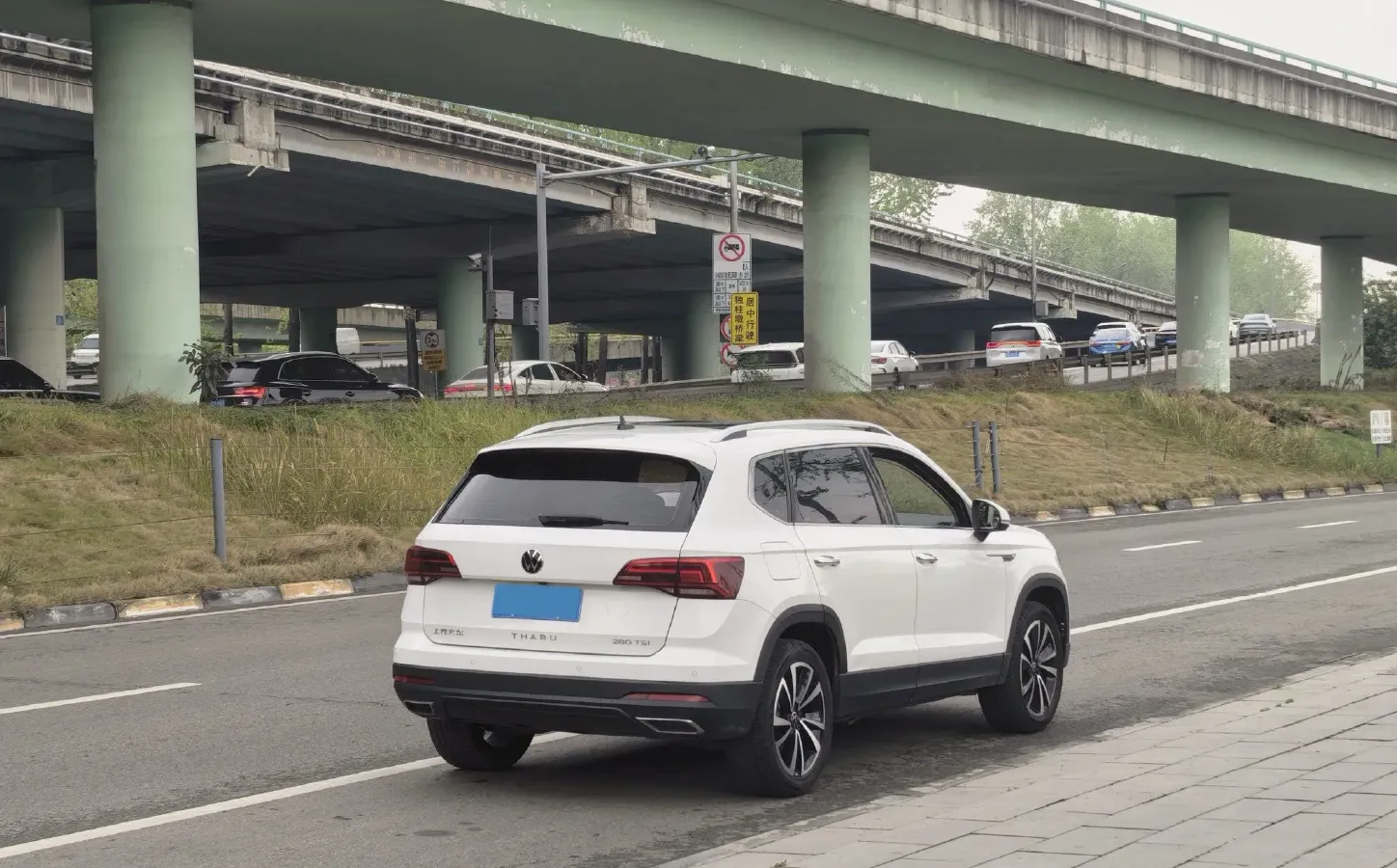 2021 Volkswagen Tharu 1.4T 150HP L4 7DCT,autocango,china used car exporter,china ev exporter,chinese used car exporter,chinese used ev exporter