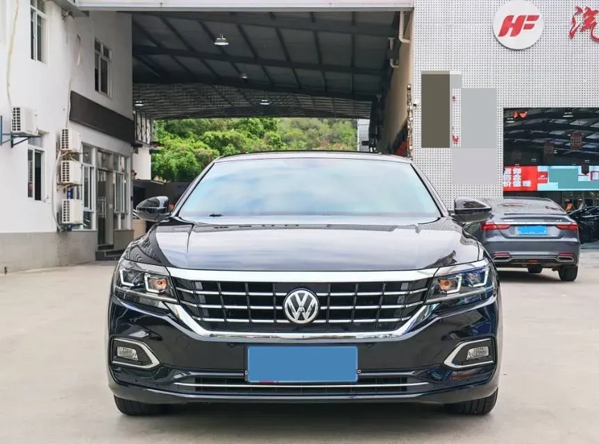 2020 Volkswagen Passat 2.0T 186HP L4 7DCT,autocango,china used car exporter,china ev exporter,chinese used car exporter,chinese used ev exporter