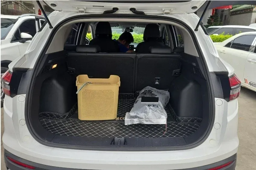 2023 Geely Coolray 1.4T 141HP L4 6MT,autocango,china used car exporter,china ev exporter,chinese used car exporter,chinese used ev exporter