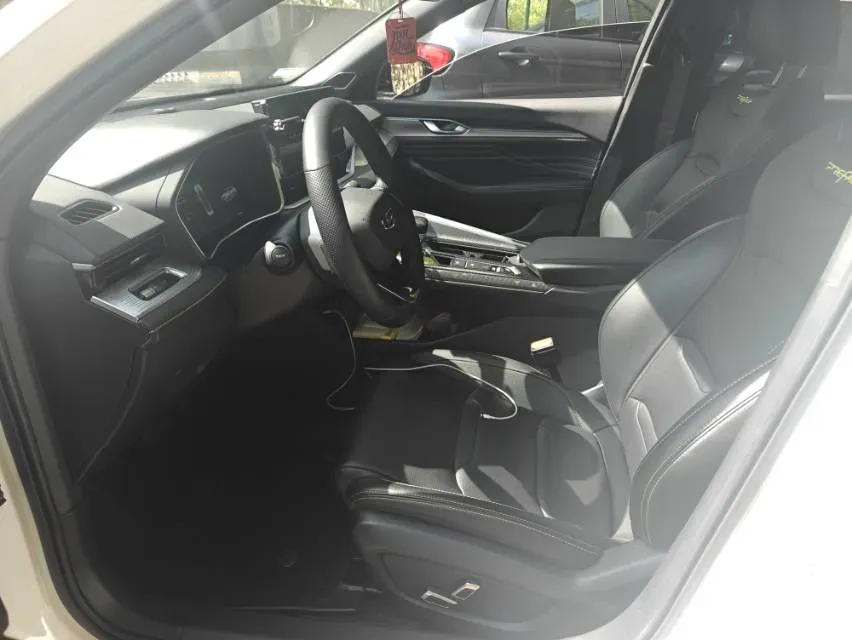 2023 Geely Preface 1.5T 181HP L4 7DCT,autocango,china used car exporter,china ev exporter,chinese used car exporter,chinese used ev exporter