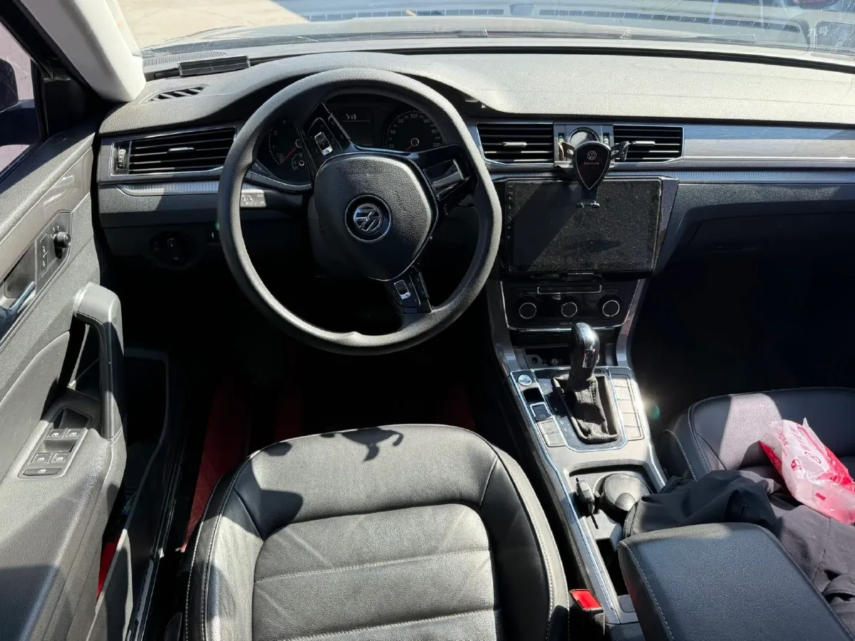 2015 Volkswagen Passat 1.8T 160HP L4 6AT,autocango,china used car exporter,china ev exporter,chinese used car exporter,chinese used ev exporter