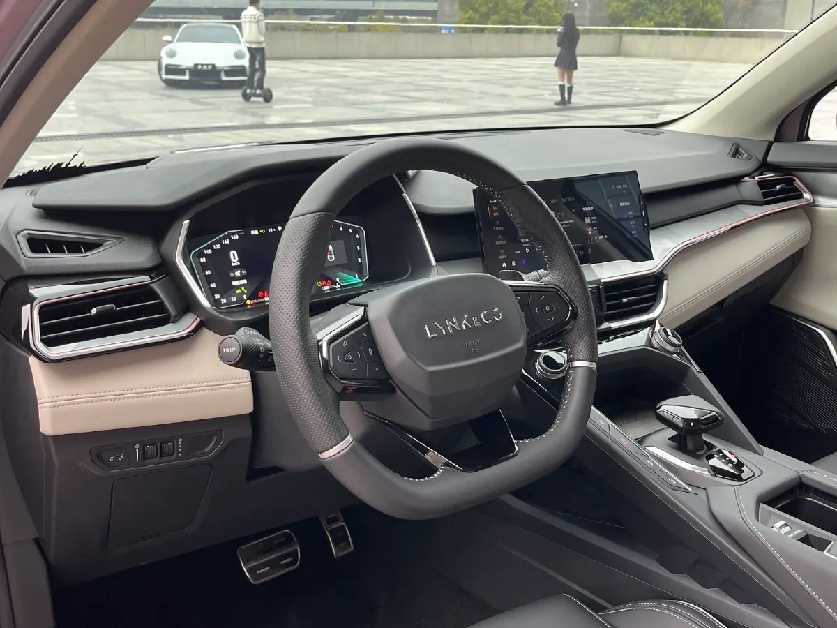 2022 LYNK&CO 02 1.5T 180HP L3 7DCT,autocango,china used car exporter,china ev exporter,chinese used car exporter,chinese used ev exporter