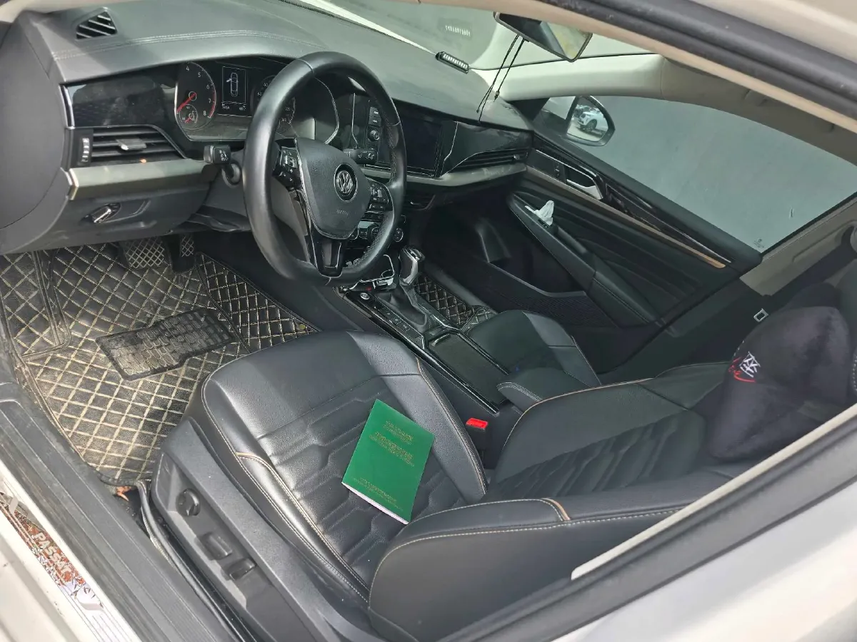 2019 Skoda Kodiak 2.0T 186HP L4 7DCT,autocango,china used car exporter,china ev exporter,chinese used car exporter,chinese used ev exporter