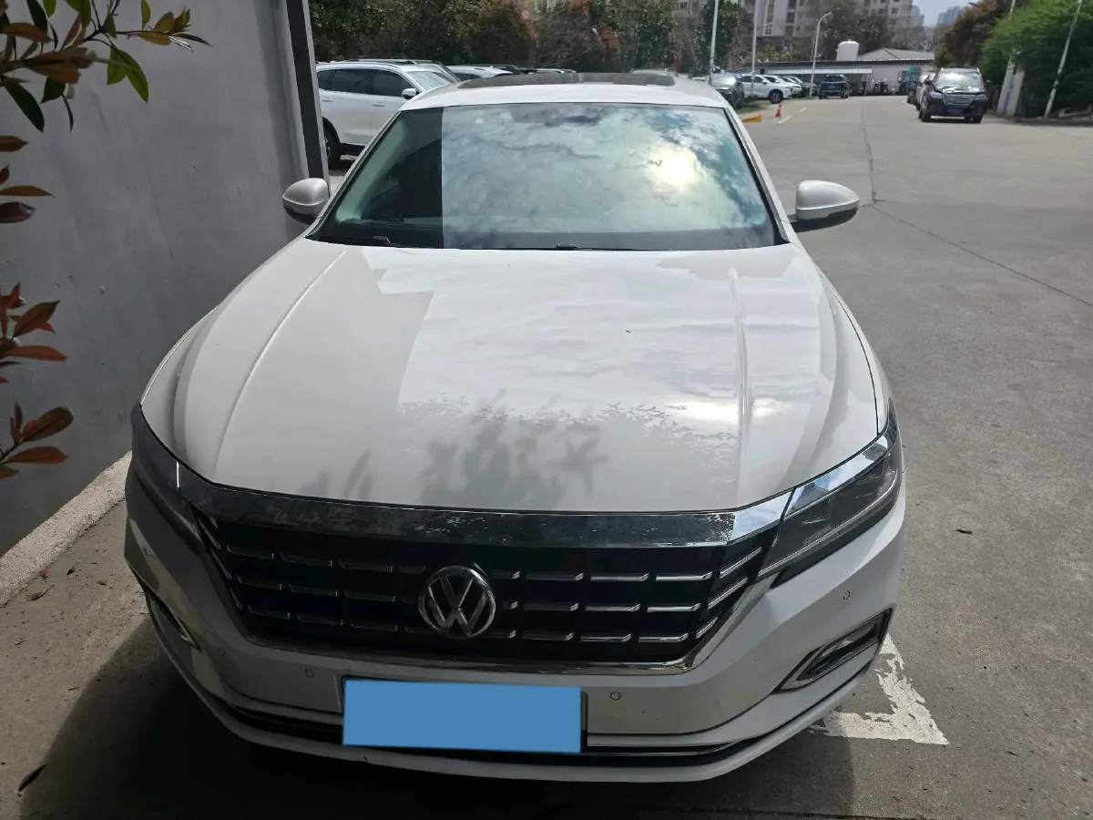 2019 Skoda Kodiak 2.0T 186HP L4 7DCT,autocango,china used car exporter,china ev exporter,chinese used car exporter,chinese used ev exporter