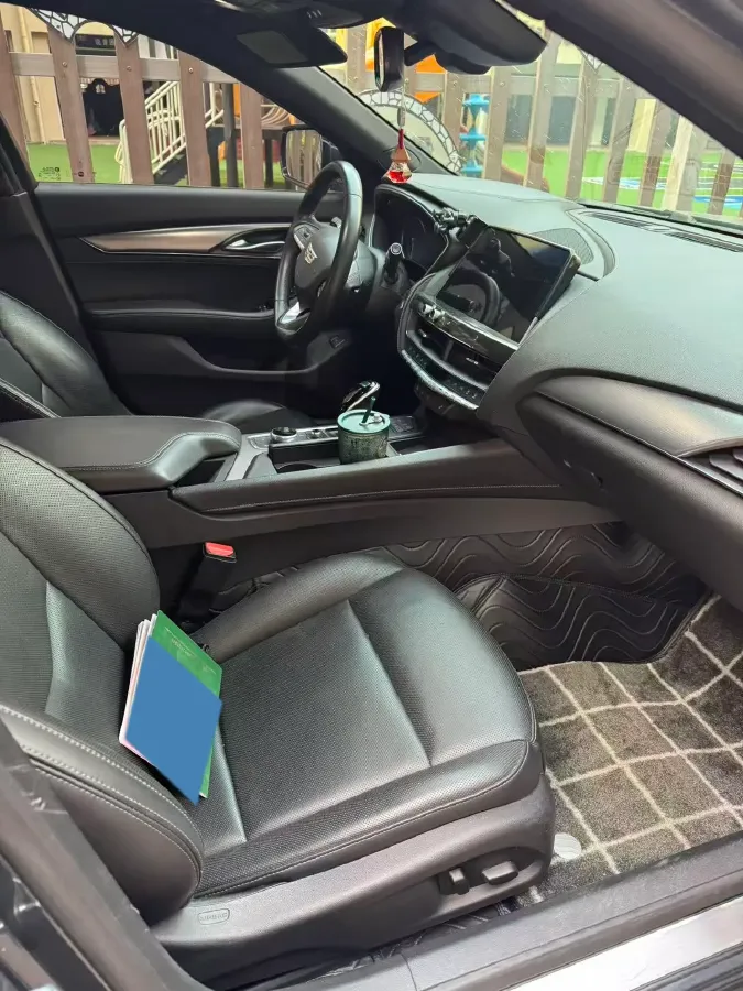 2021 Cadillac CT5 2.0T 237HP L4 10AT,autocango,china used car exporter,china ev exporter,chinese used car exporter,chinese used ev exporter