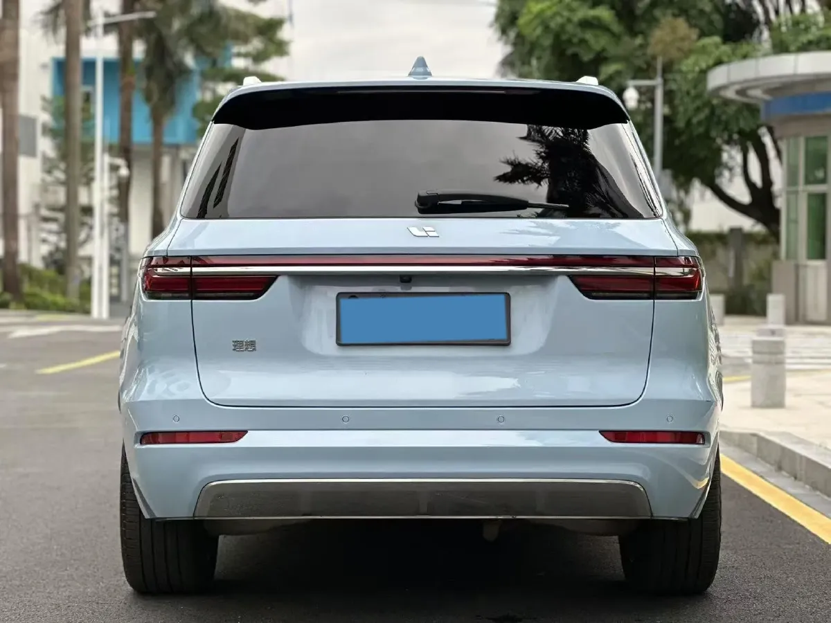 2021 Li ONE Range Extended 131HP REEV 40.5KWH,autocango,china used car exporter,china ev exporter,chinese used car exporter,chinese used ev exporter