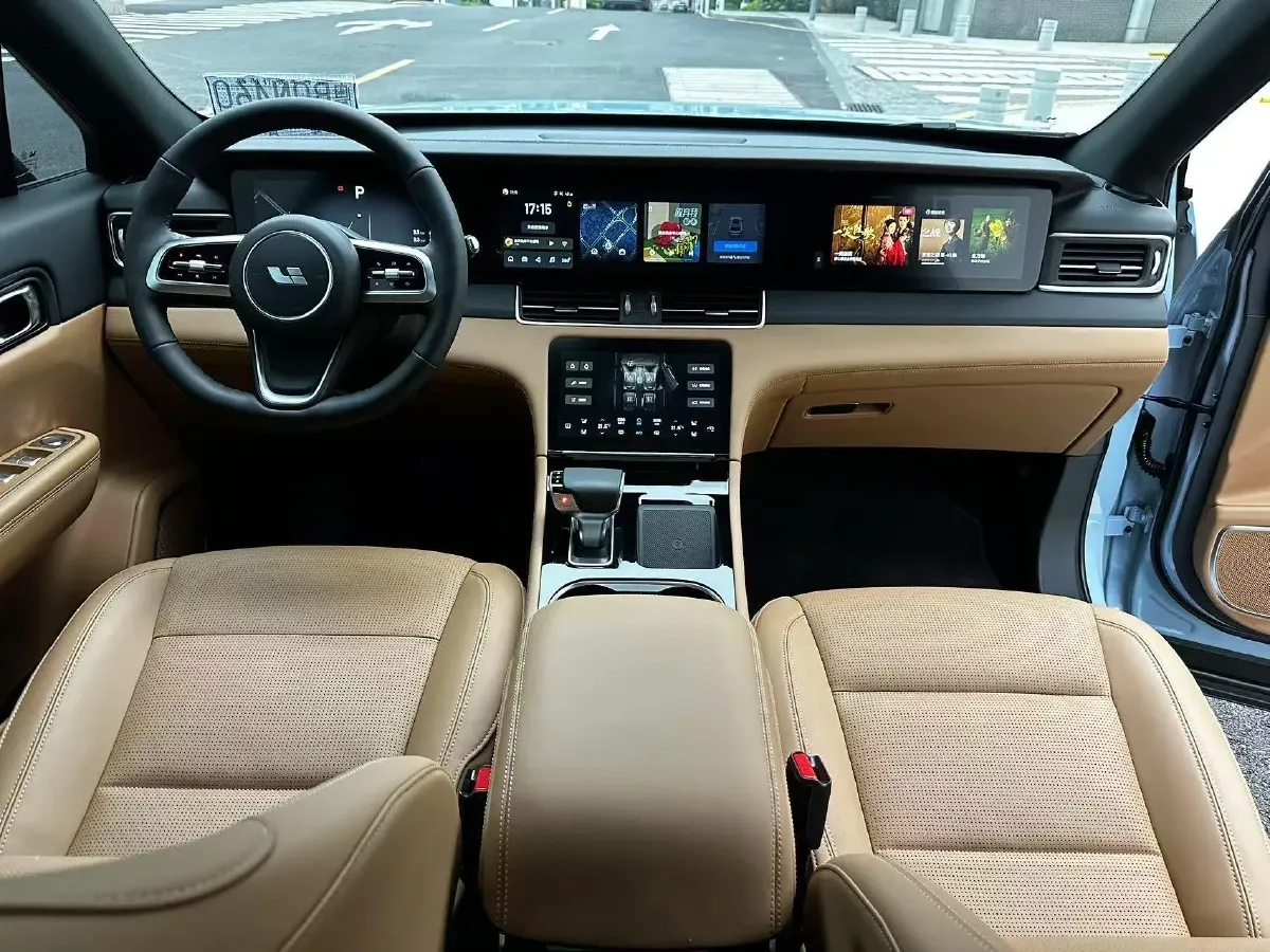 2021 Li ONE Range Extended 131HP REEV 40.5KWH,autocango,china used car exporter,china ev exporter,chinese used car exporter,chinese used ev exporter