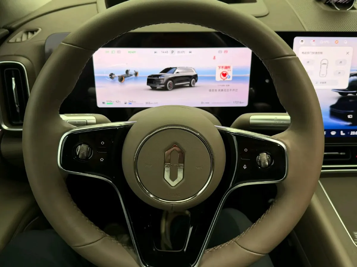 2024 AITO AITO M9 1.5T 152HP L4 REEV 42KWH,autocango,china used car exporter,china ev exporter,chinese used car exporter,chinese used ev exporter