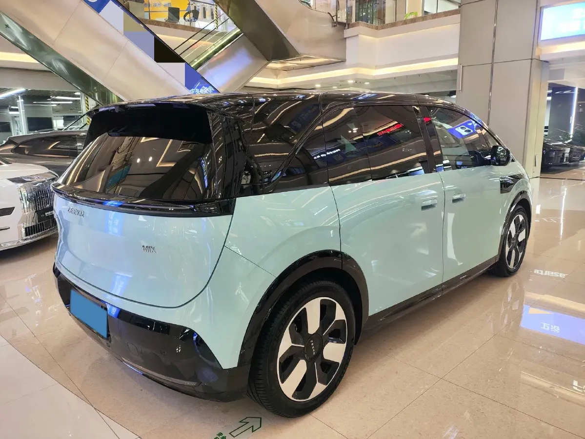 2025 Zeekr MIX BEV 76KWH,autocango,china used car exporter,china ev exporter,chinese used car exporter,chinese used ev exporter