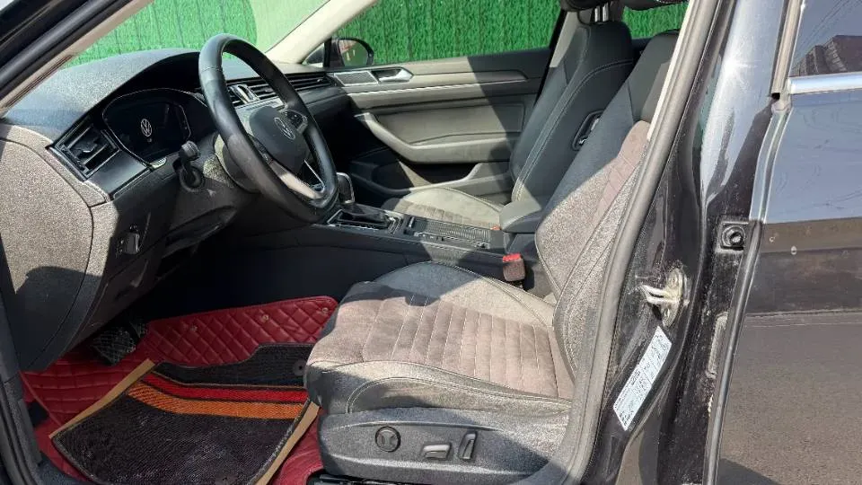 2020 Volkswagen Magotan 2.0T 186HP L4 7DCT,autocango,china used car exporter,china ev exporter,chinese used car exporter,chinese used ev exporter