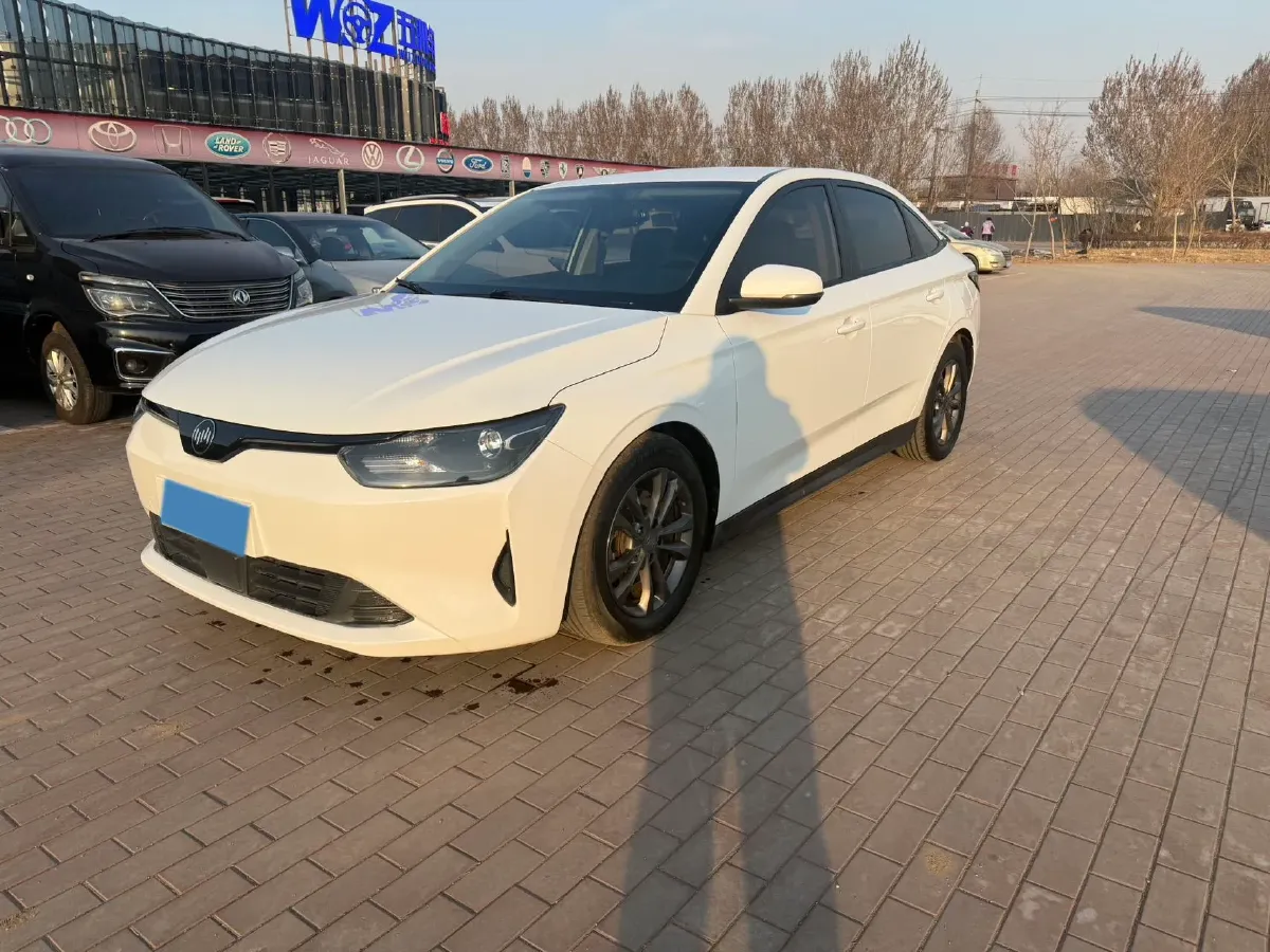 2021 Weltmeister E.5 BEV 49.92KWH,autocango,china used car exporter,china ev exporter,chinese used car exporter,chinese used ev exporter