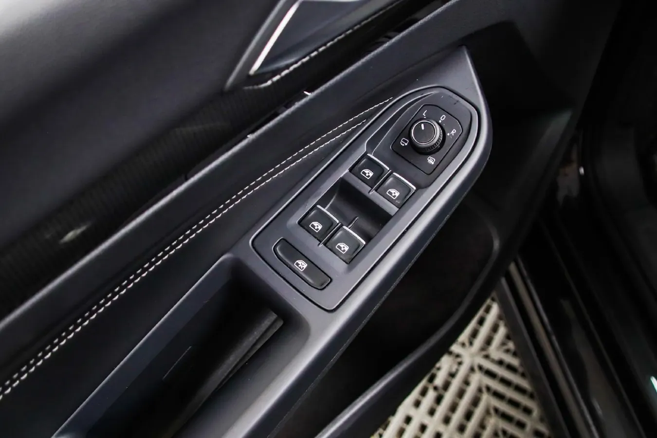 2021 Volkswagen Golf 1.4T 150HP L4 7DCT,autocango,china used car exporter,china ev exporter,chinese used car exporter,chinese used ev exporter