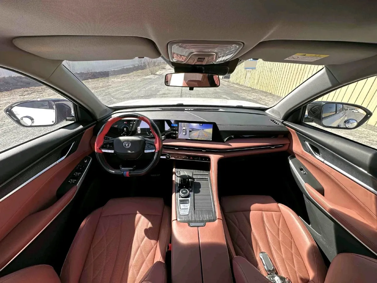 2024 ChangAn CS75 Plus 1.5T 188HP L4 8AT,autocango,china used car exporter,china ev exporter,chinese used car exporter,chinese used ev exporter