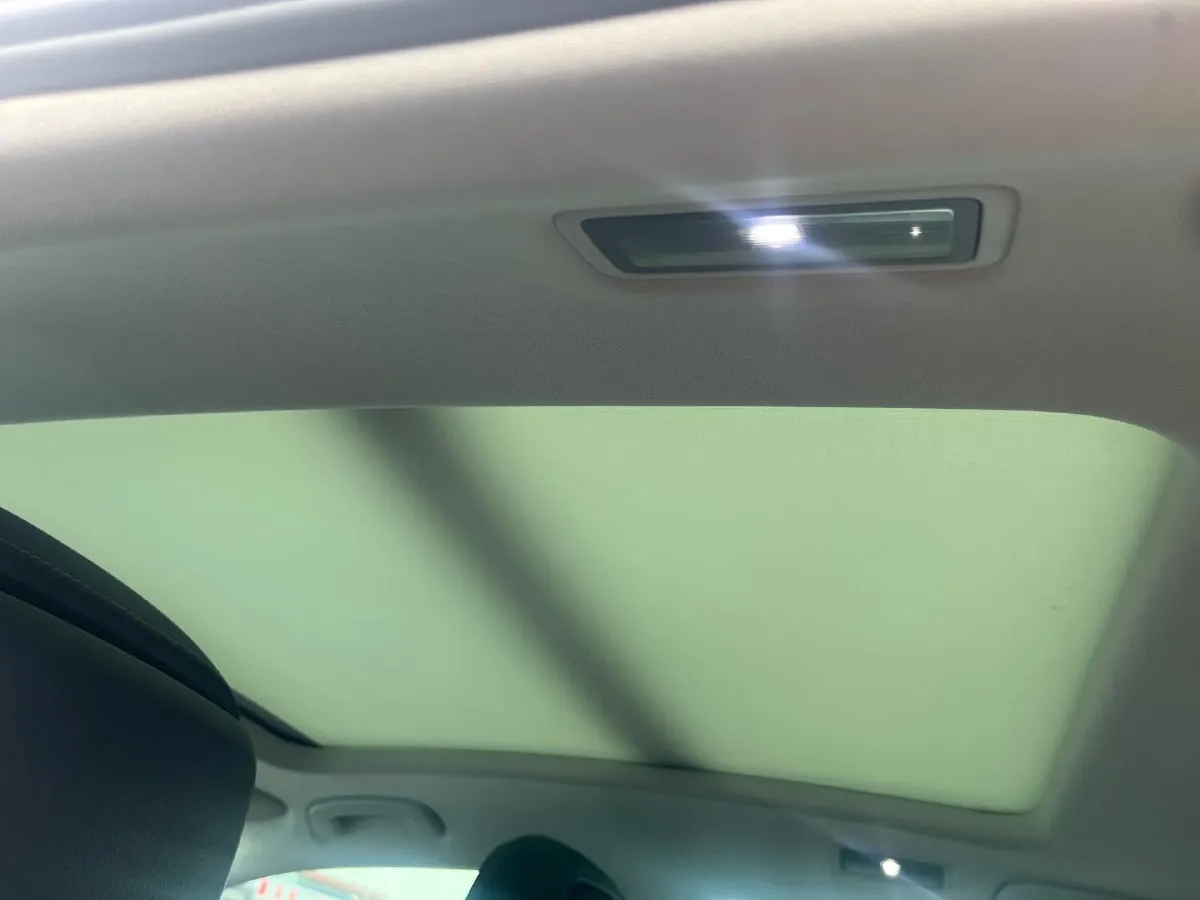 2022 Xpeng P7 BEV 60.2KWH,autocango,china used car exporter,china ev exporter,chinese used car exporter,chinese used ev exporter