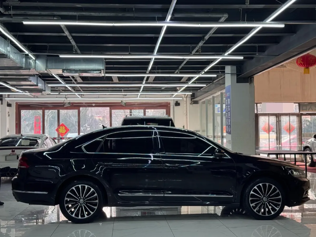 2017 Volkswagen Passat 1.8T 180HP L4 7DCT,autocango,china used car exporter,china ev exporter,chinese used car exporter,chinese used ev exporter