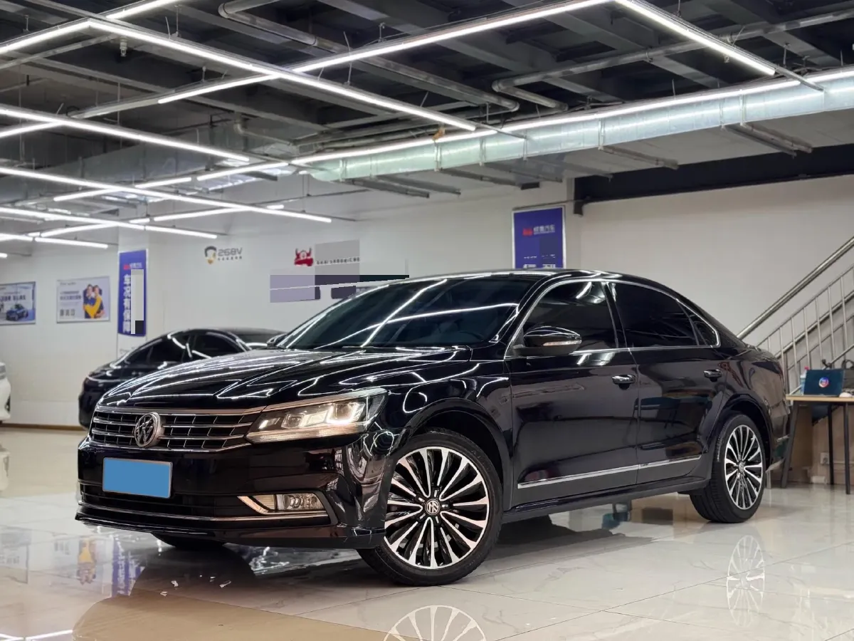2017 Volkswagen Passat 1.8T 180HP L4 7DCT,autocango,china used car exporter,china ev exporter,chinese used car exporter,chinese used ev exporter