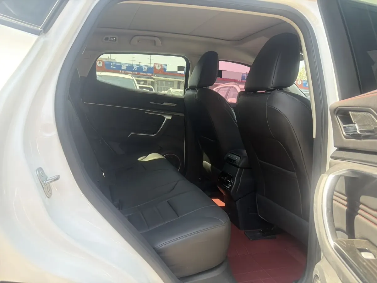 2017 WEY VV5 2.0T 197HP L4 7DCT,autocango,china used car exporter,china ev exporter,chinese used car exporter,chinese used ev exporter