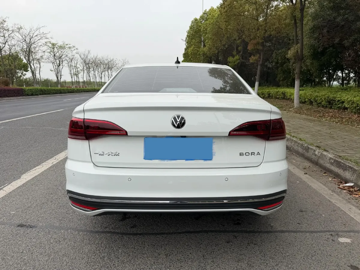 2025 Volkswagen Bora 1.2T 116HP L4 7DCT,autocango,china used car exporter,china ev exporter,chinese used car exporter,chinese used ev exporter