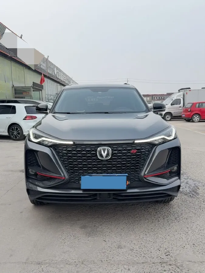 2020 ChangAn CS75 Plus 2.0T 233HP L4 8AT,autocango,china used car exporter,china ev exporter,chinese used car exporter,chinese used ev exporter